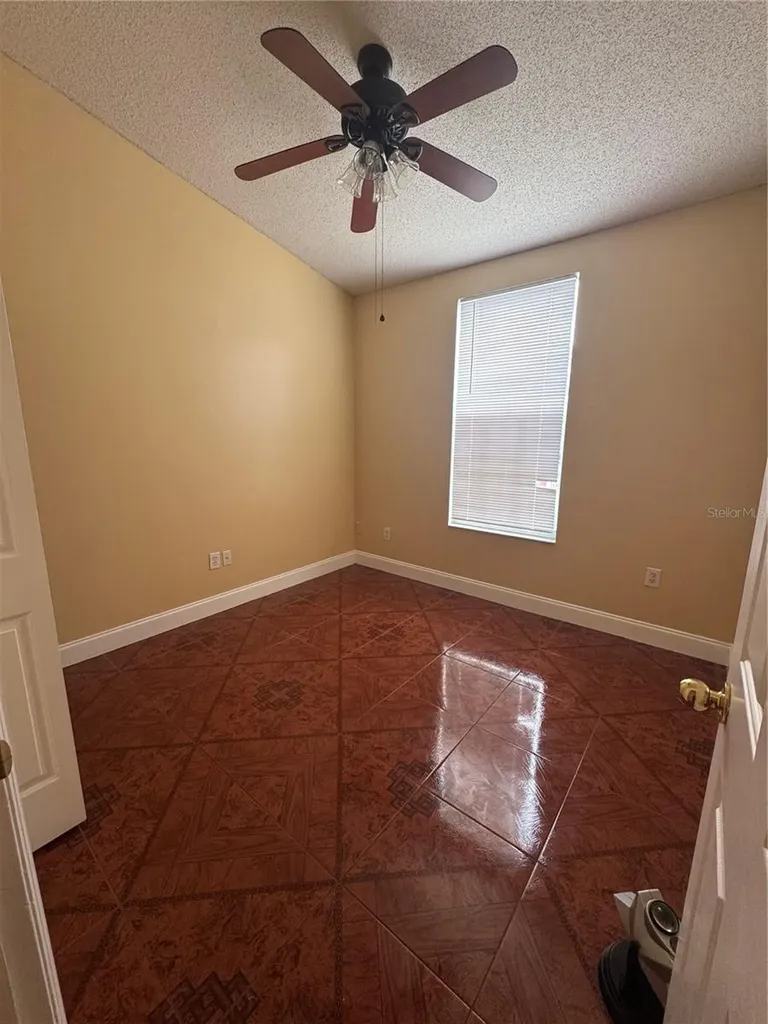 6229 Osprey Lake Circle Riverview FL 33578
