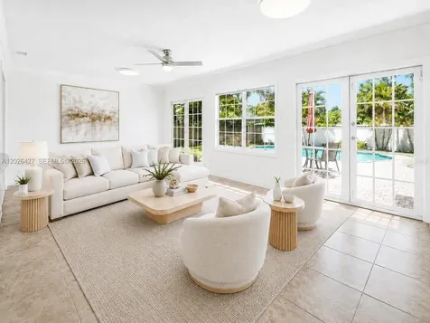 2202 N 42nd Avenue Hollywood FL 33021