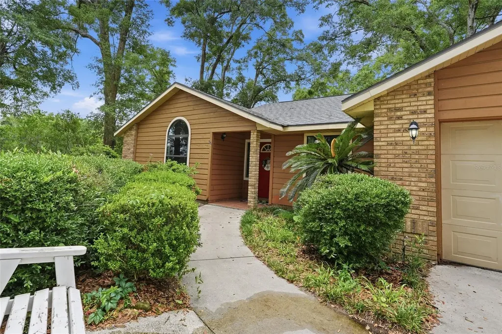 17026 Southside Court High Springs FL 32643