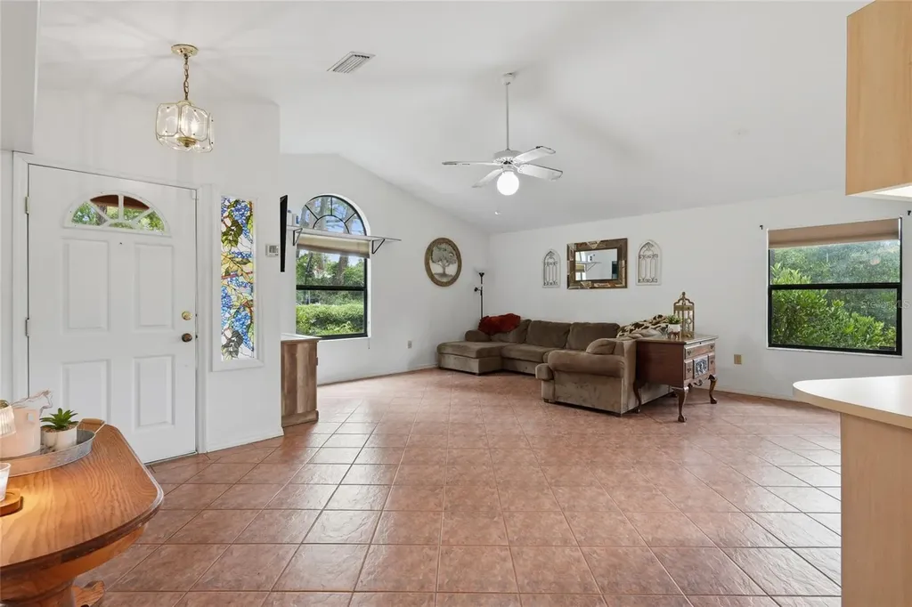 17026 Southside Court High Springs FL 32643