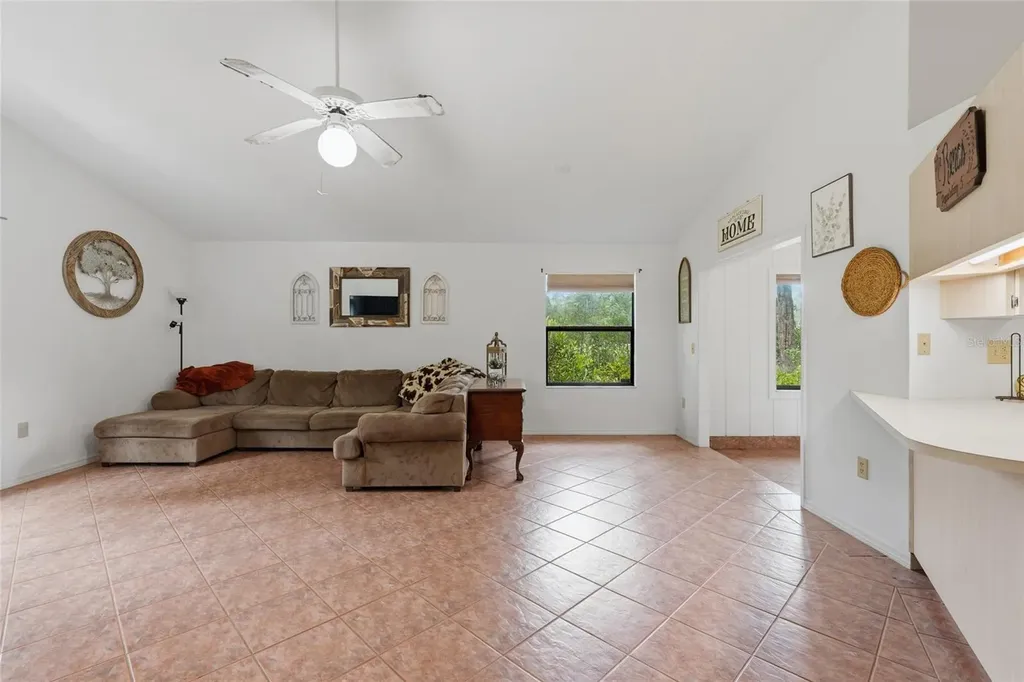 17026 Southside Court High Springs FL 32643