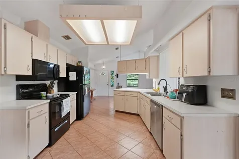 17026 Southside Court High Springs FL 32643