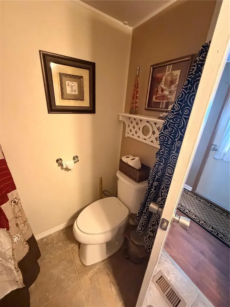 38533 Lansing Avenue Zephyrhills FL 33542