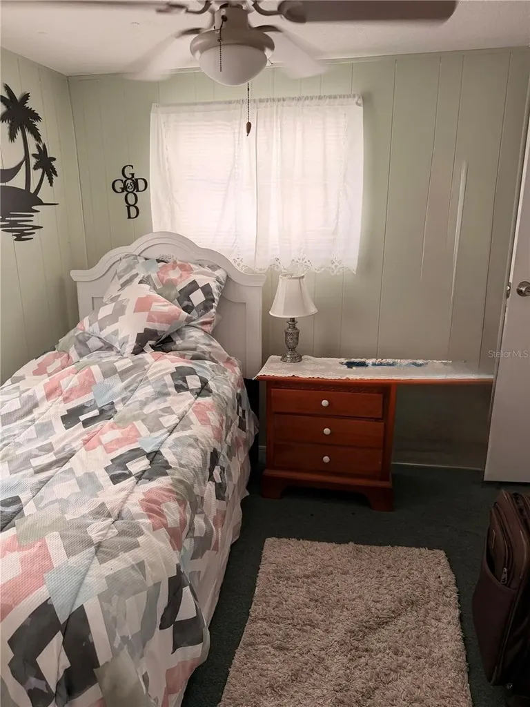38533 Lansing Avenue Zephyrhills FL 33542