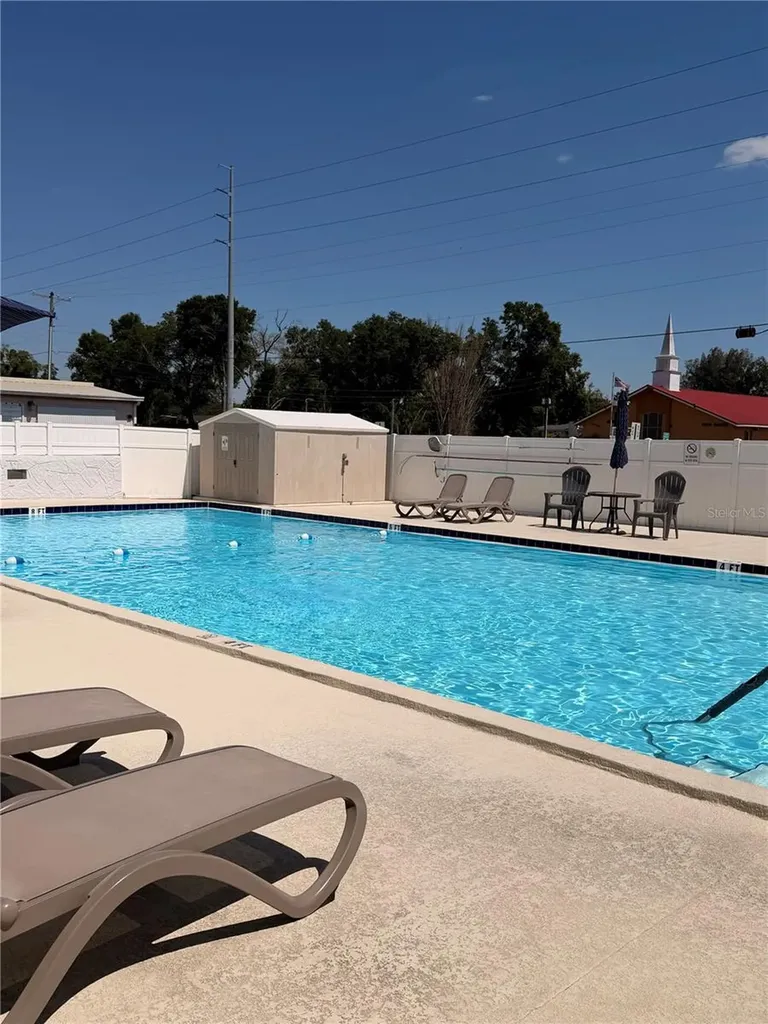 38533 Lansing Avenue Zephyrhills FL 33542
