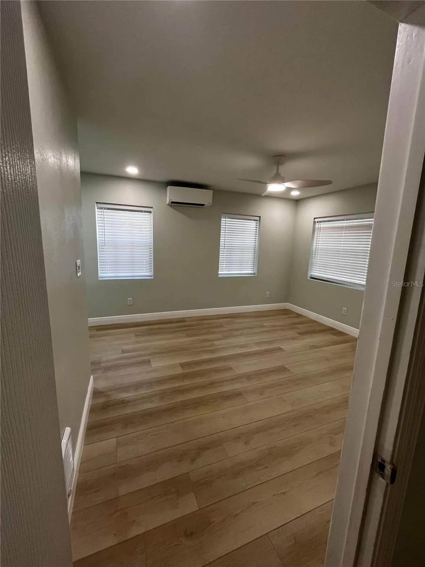 260 20th Avenue S St Petersburg FL 33705