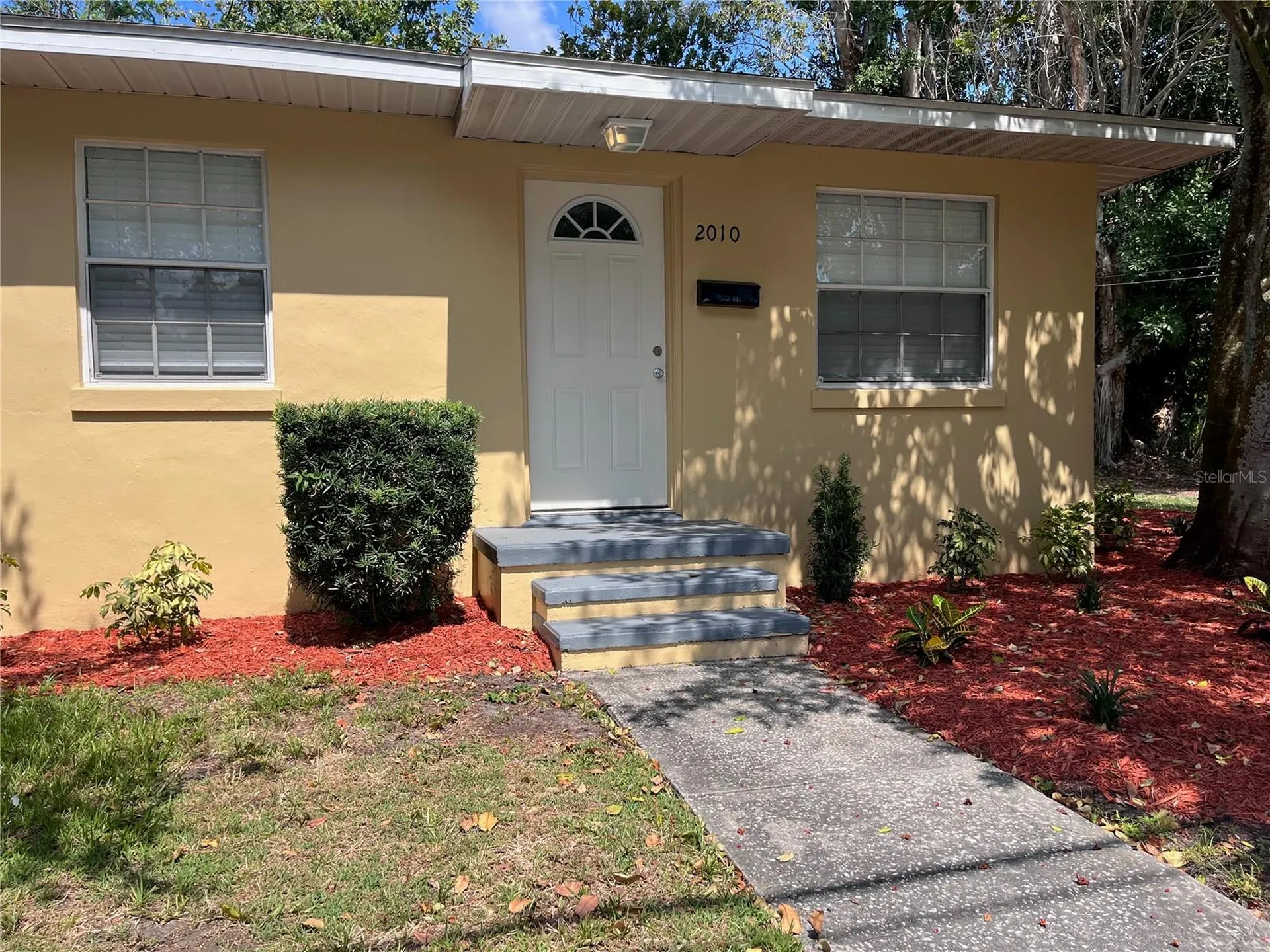 260 20th Avenue S St Petersburg FL 33705