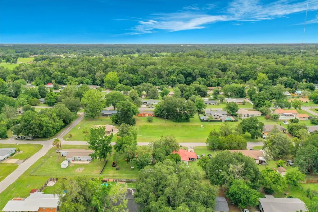 910 NE 45th Street Ocala FL 34479