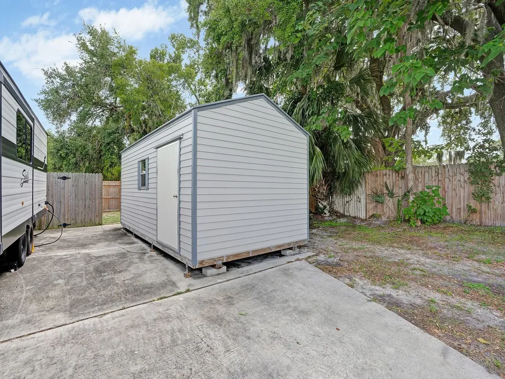 5633 Essex Way New Port Richey FL 34652