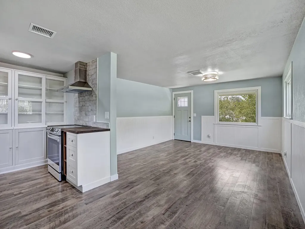 5633 Essex Way New Port Richey FL 34652
