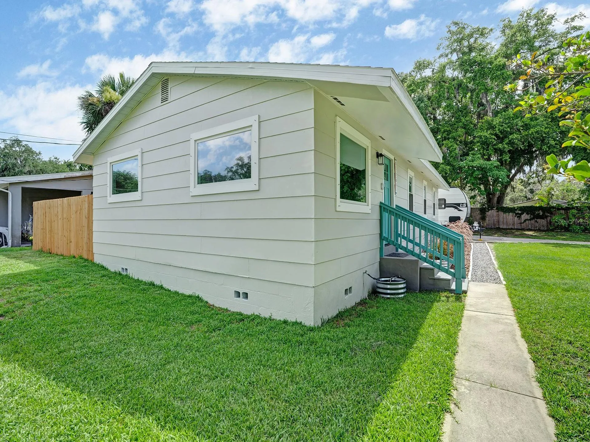 5633 Essex Way New Port Richey FL 34652