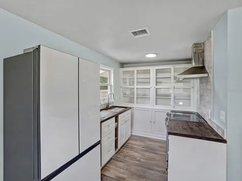 5633 Essex Way New Port Richey FL 34652