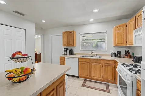 6727 NW 26 Terrace Gainesville FL 32653