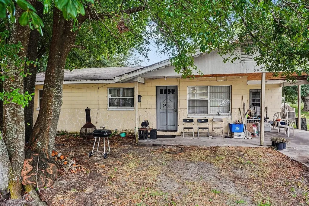 607 2nd Avenue Lake Wales FL 33859