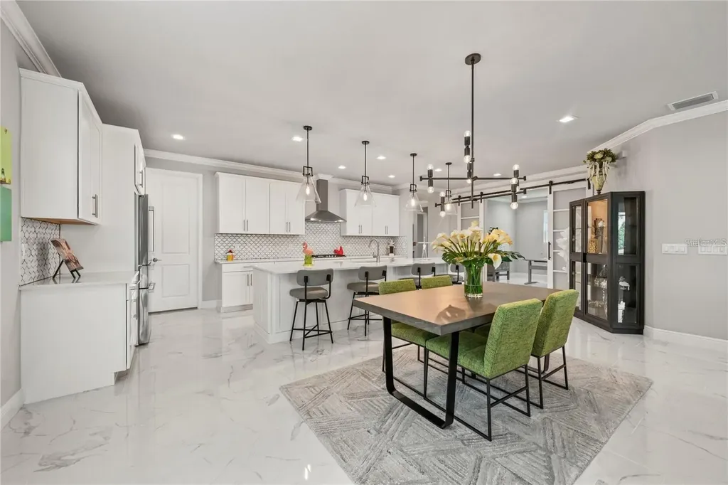 5697 Long Shore Loop Sarasota FL 34238