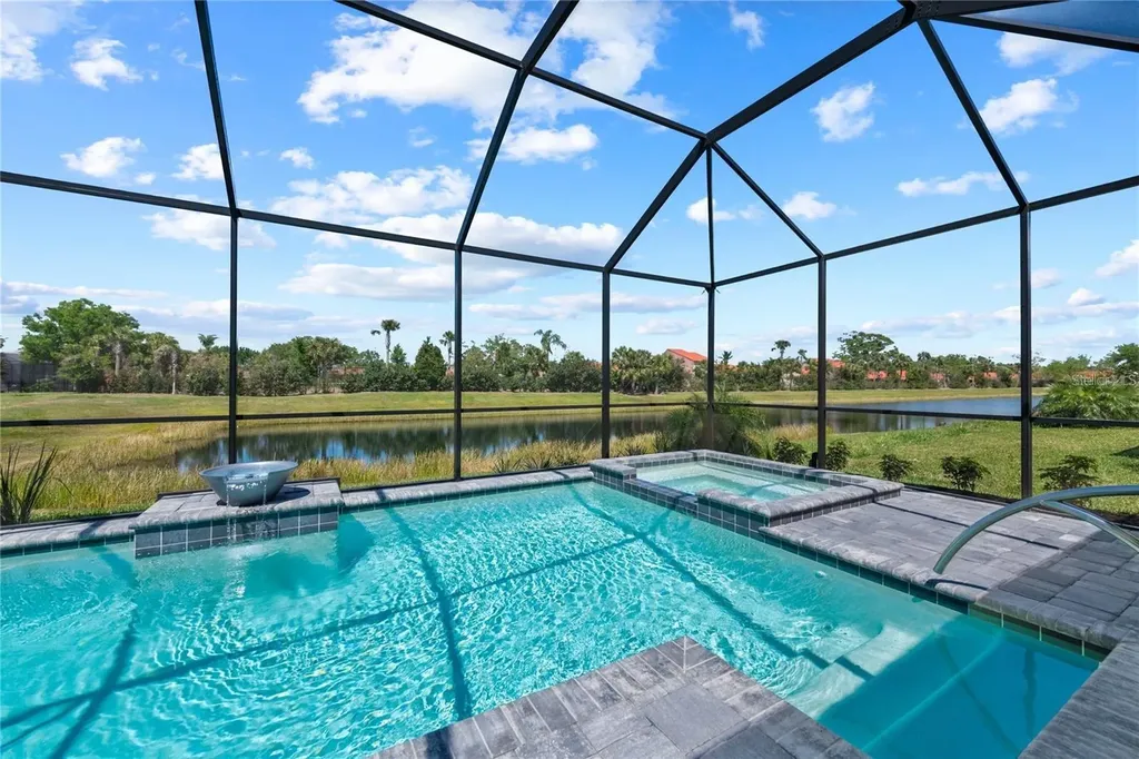 5697 Long Shore Loop Sarasota FL 34238