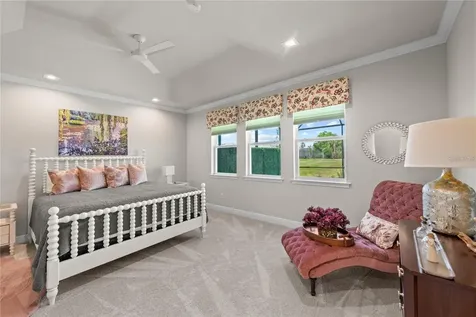 5697 Long Shore Loop Sarasota FL 34238