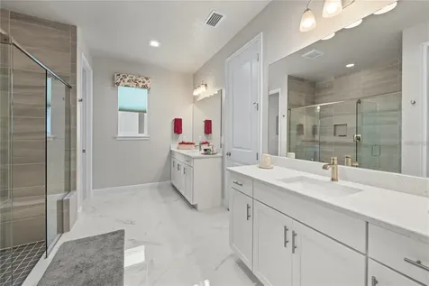 5697 Long Shore Loop Sarasota FL 34238