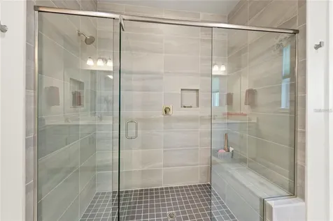5697 Long Shore Loop Sarasota FL 34238