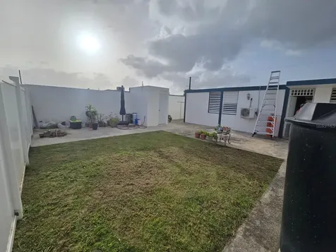 K17 Calle Amistad Las Piedras PR 00771