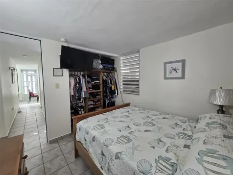 K17 Calle Amistad Las Piedras PR 00771