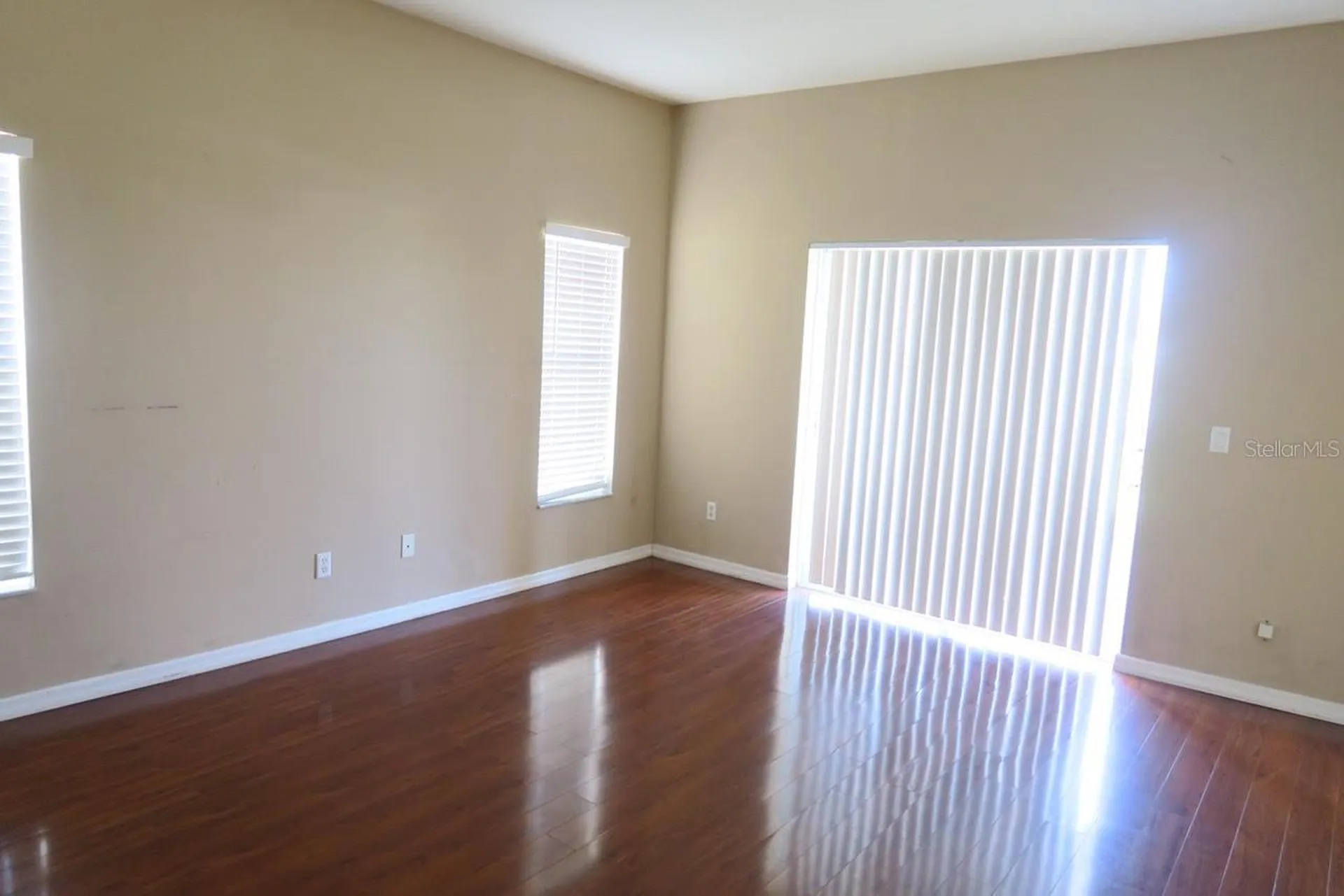 2906 Sweetspire Circle Kissimmee FL 34746