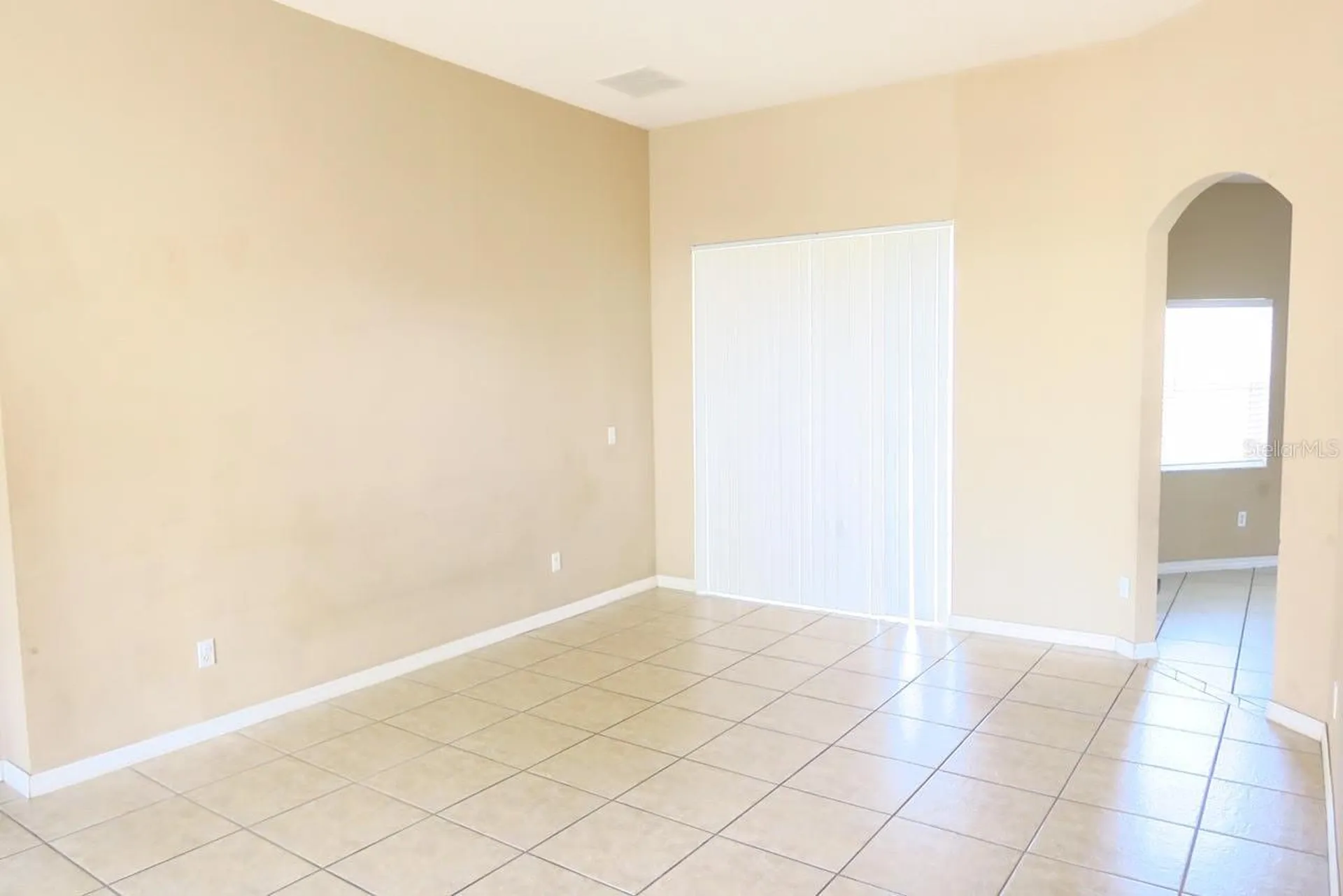 2906 Sweetspire Circle Kissimmee FL 34746