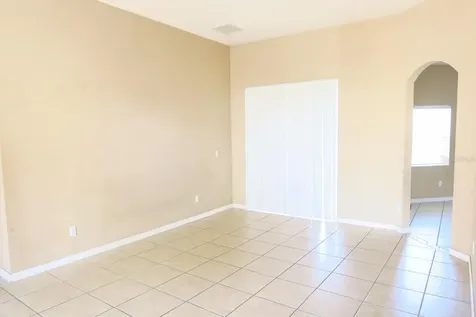 2906 Sweetspire Circle Kissimmee FL 34746