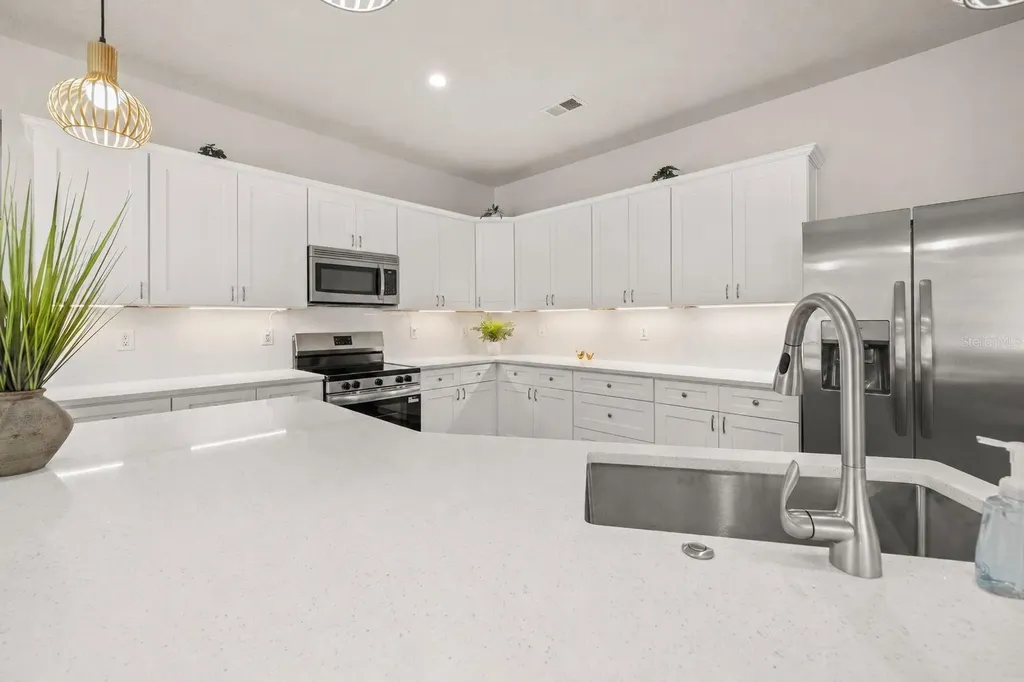 235 Kettering Road Davenport FL 33897