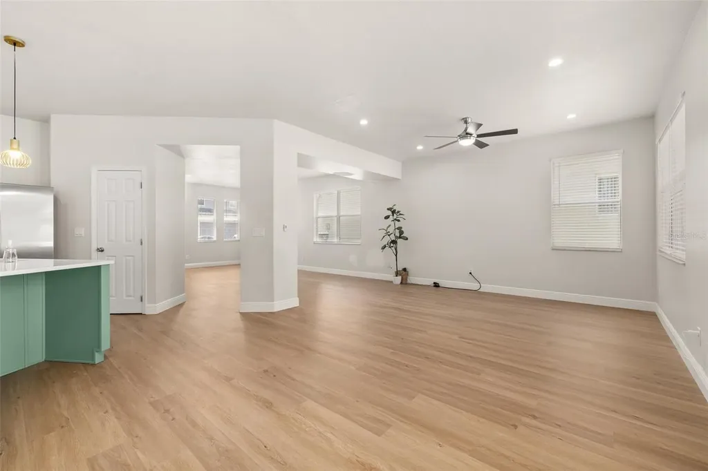 235 Kettering Road Davenport FL 33897