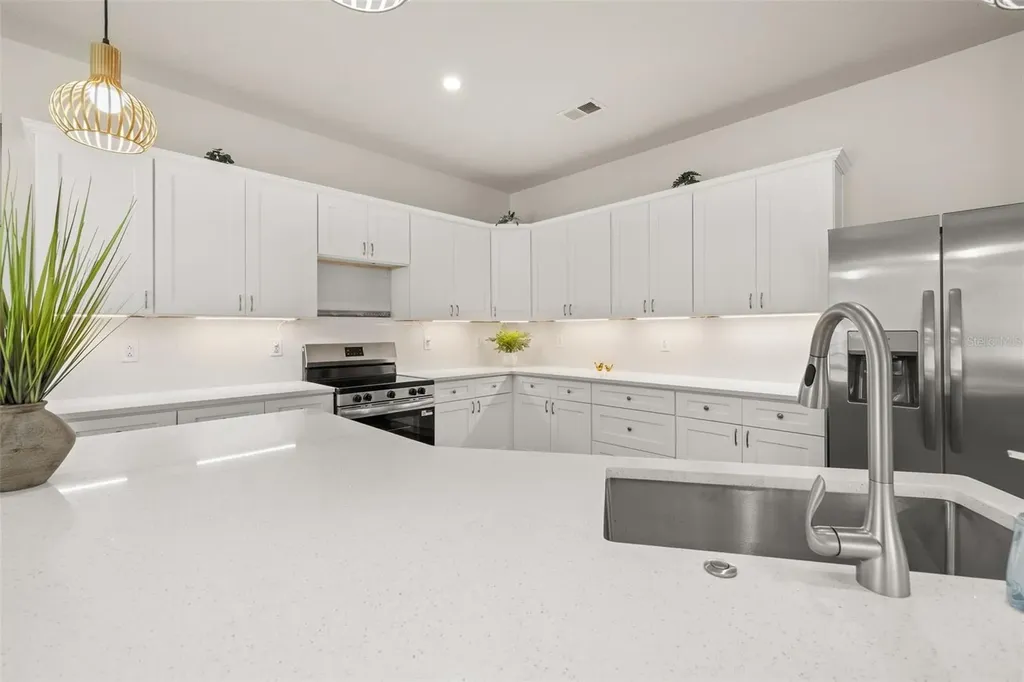 235 Kettering Road Davenport FL 33897