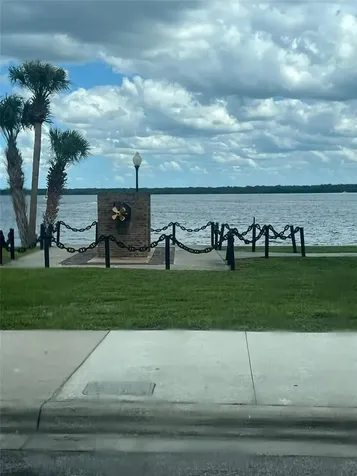 137 E Boundary Drive Georgetown FL 32139
