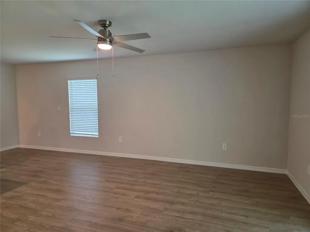 10646 Hidden Banks Glen Parrish FL 34219