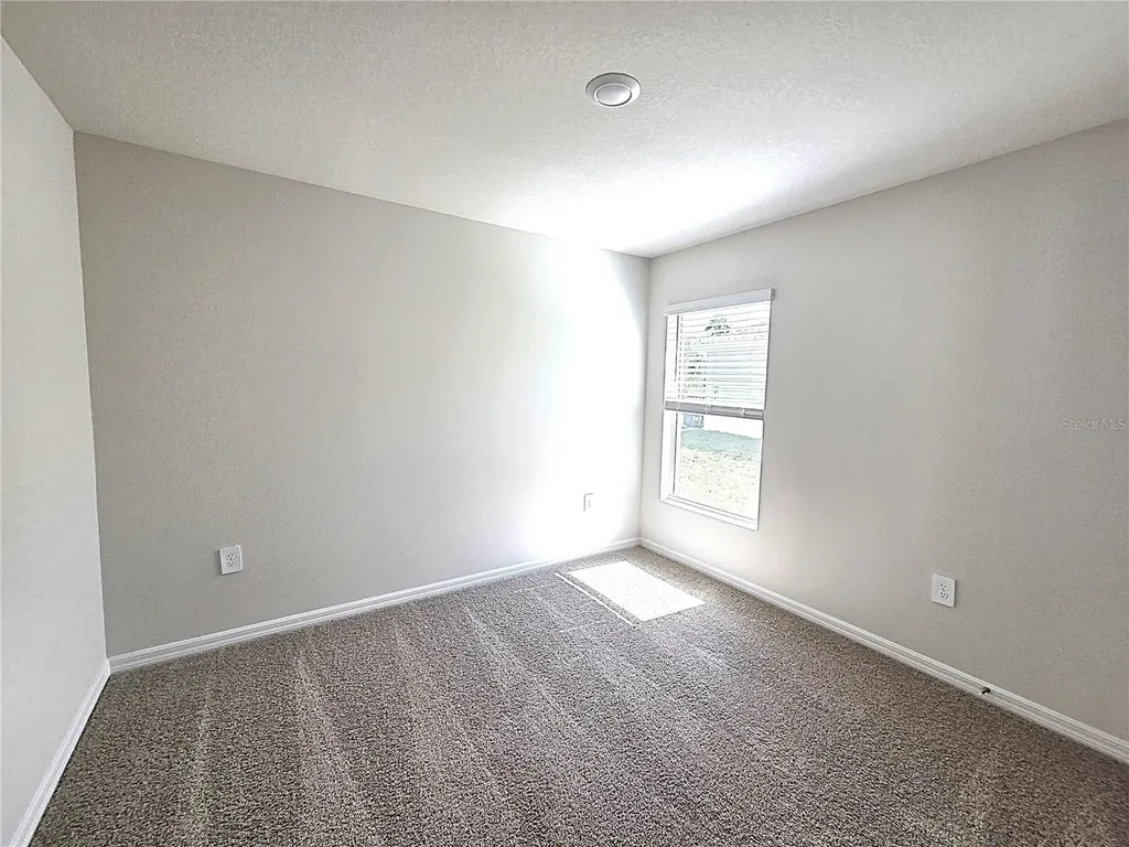10646 Hidden Banks Glen Parrish FL 34219