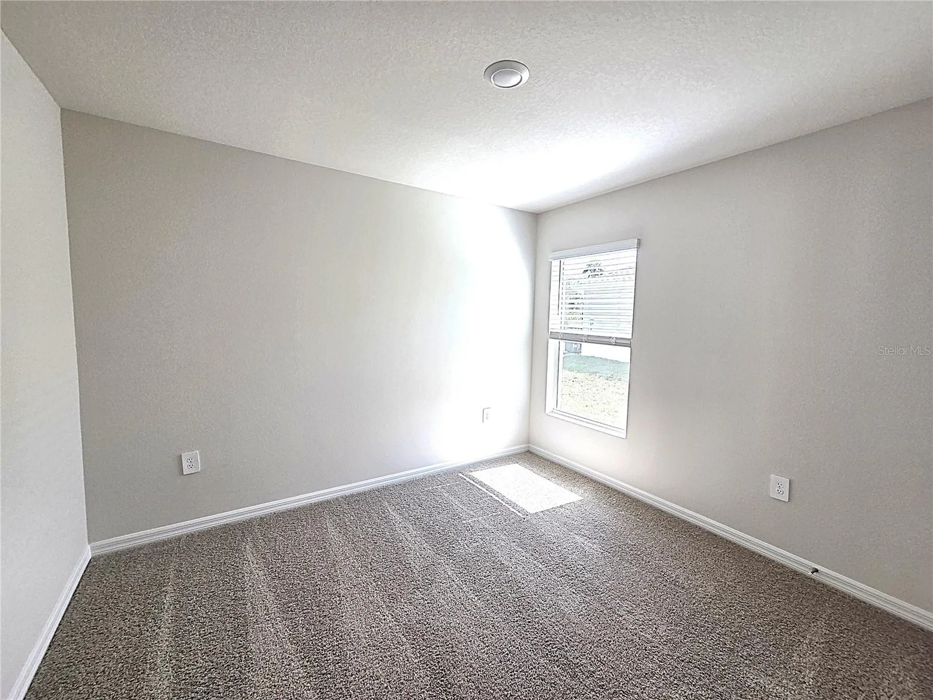 10646 Hidden Banks Glen Parrish FL 34219