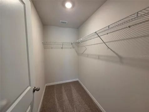 10646 Hidden Banks Glen Parrish FL 34219