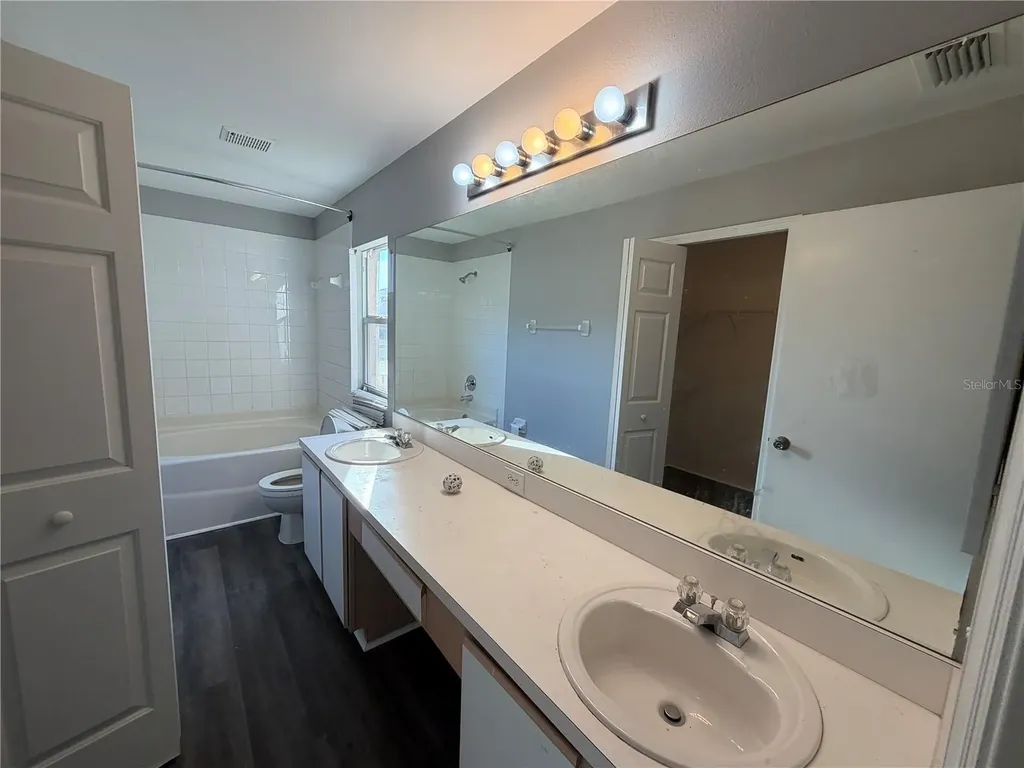 11701 Brenford Crest Drive Riverview FL 33579
