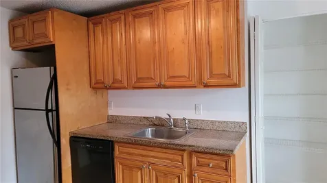 4023 Versailles Drive Orlando FL 32808