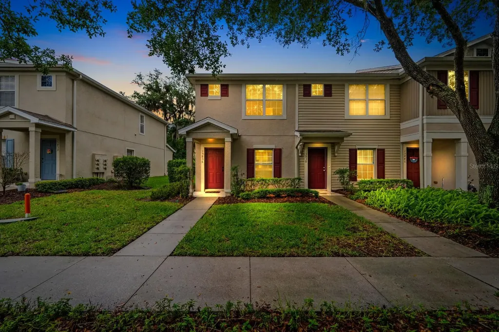15836 Fishhawk Falls Drive Lithia FL 33547