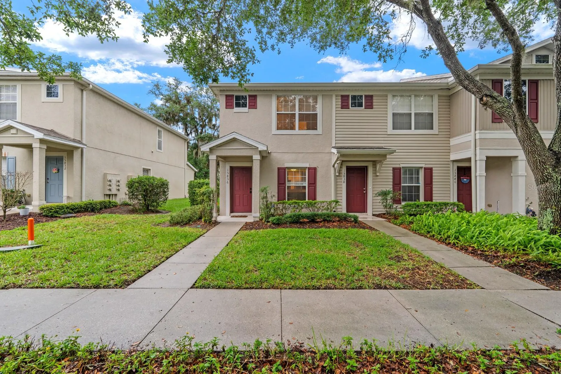 15836 Fishhawk Falls Drive Lithia FL 33547