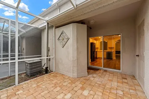15836 Fishhawk Falls Drive Lithia FL 33547