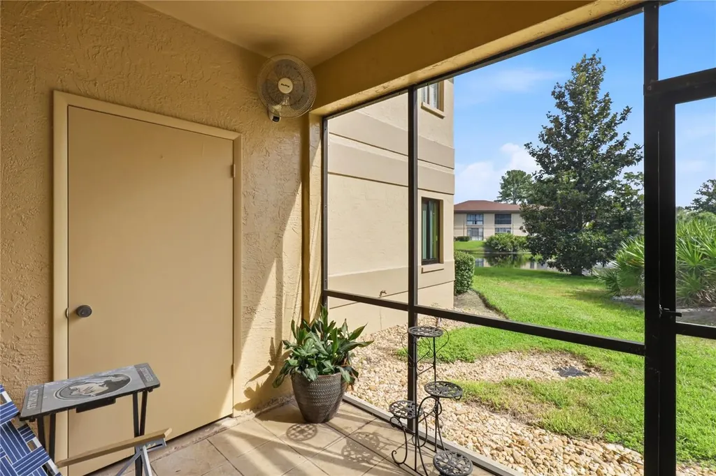 2685 Sabal Springs Circle Clearwater FL 33761