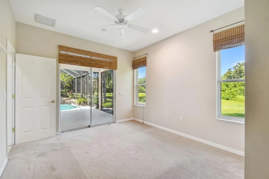 6815 Honeysuckle Trail Lakewood Ranch FL 34202