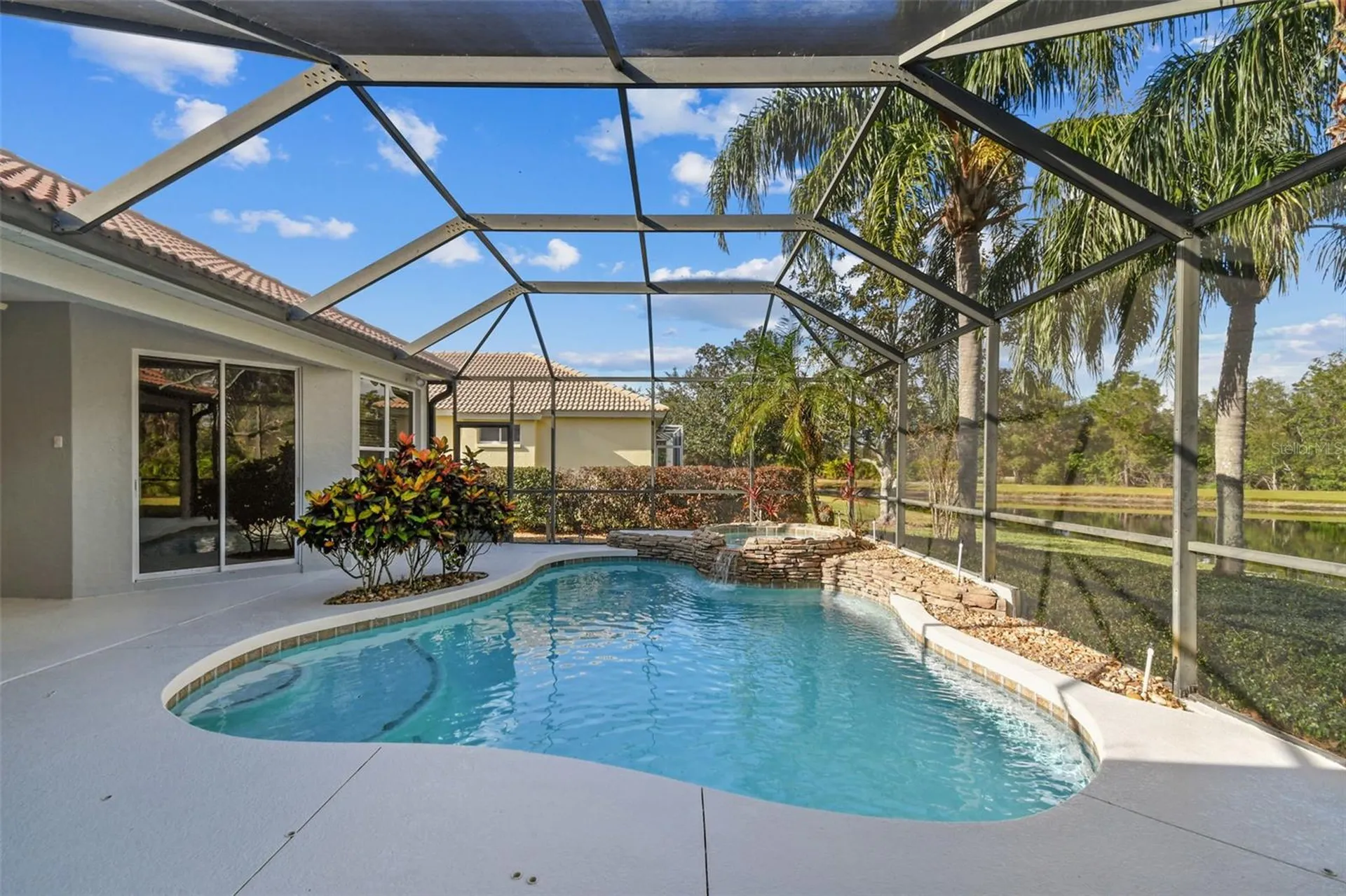 6815 Honeysuckle Trail Lakewood Ranch FL 34202