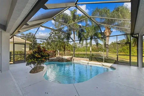 6815 Honeysuckle Trail Lakewood Ranch FL 34202
