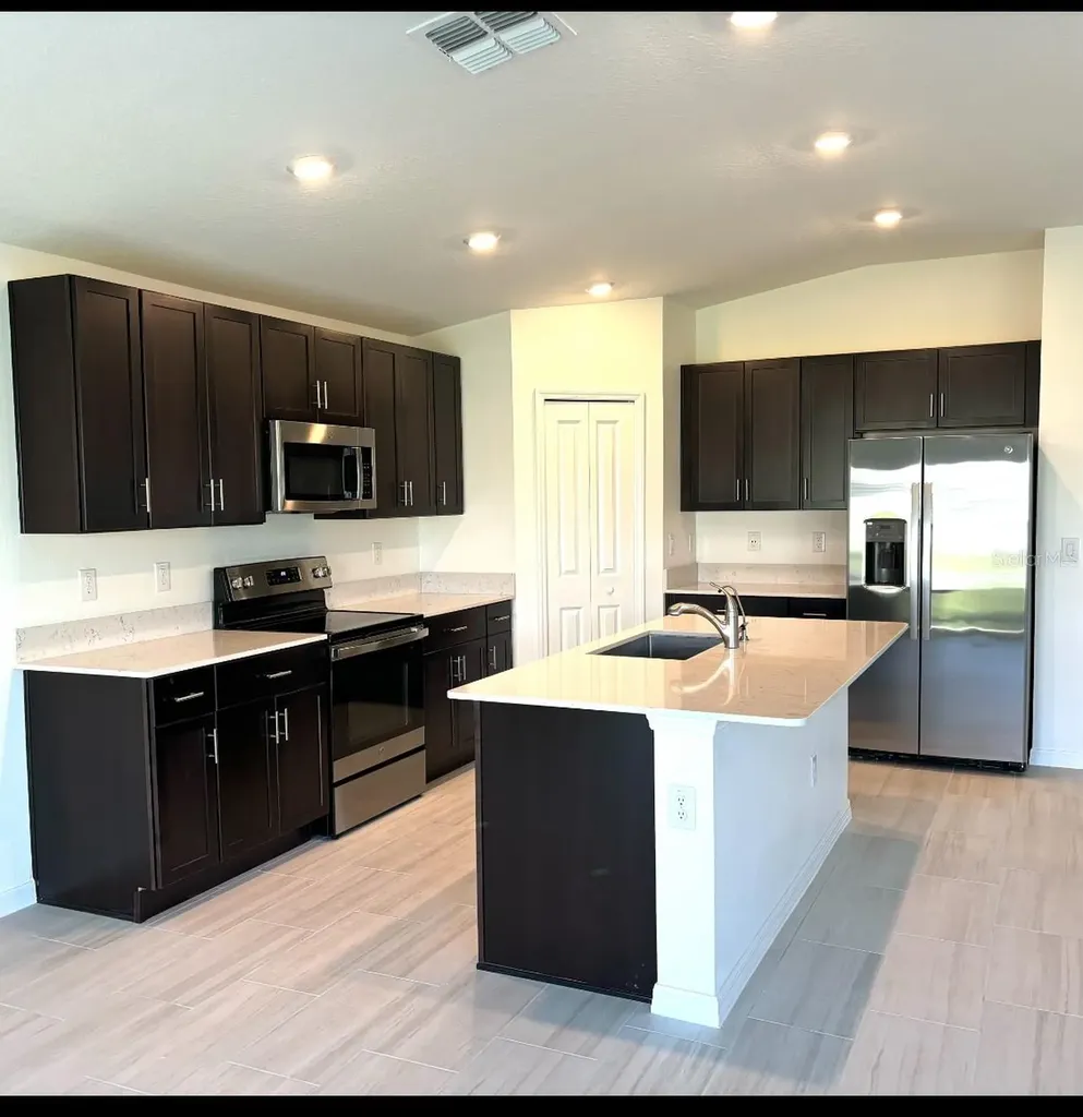 3615 Natural Trace Street Plant City FL 33565