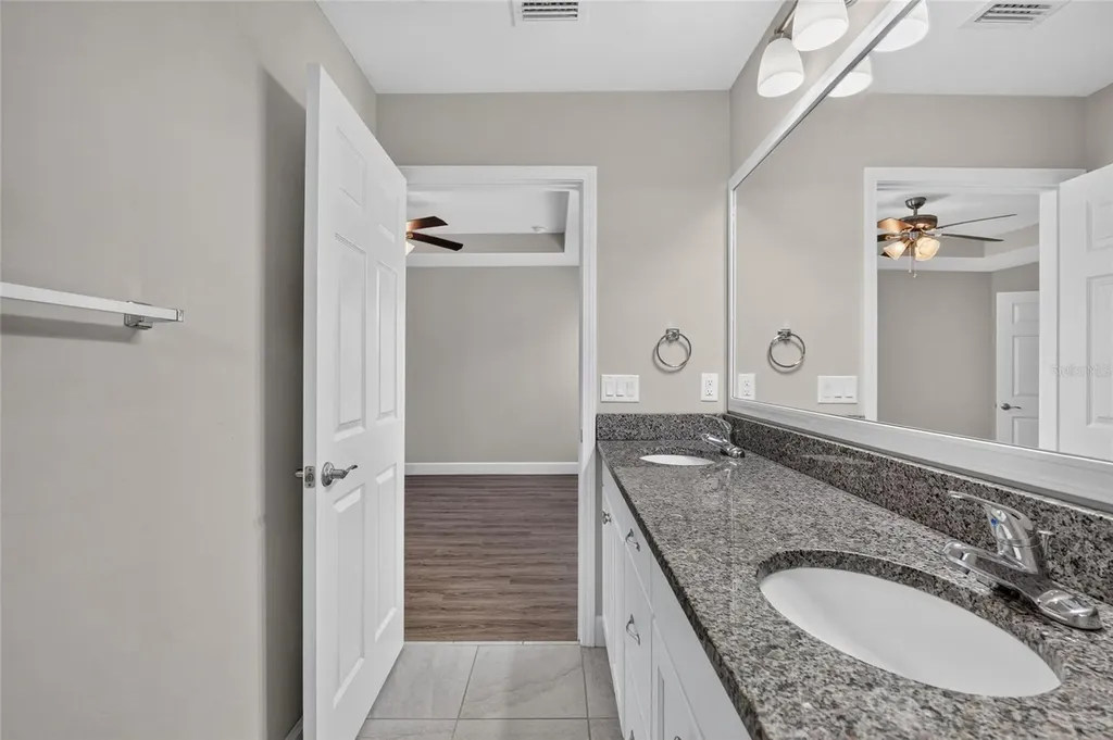 25109 SW 7th Lane Newberry FL 32669