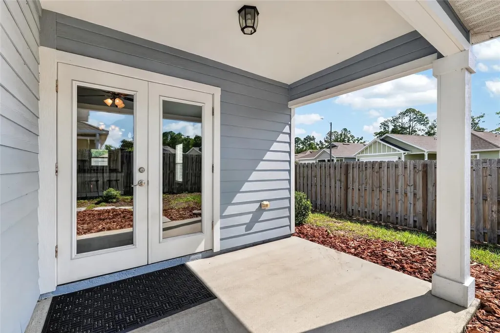 25109 SW 7th Lane Newberry FL 32669