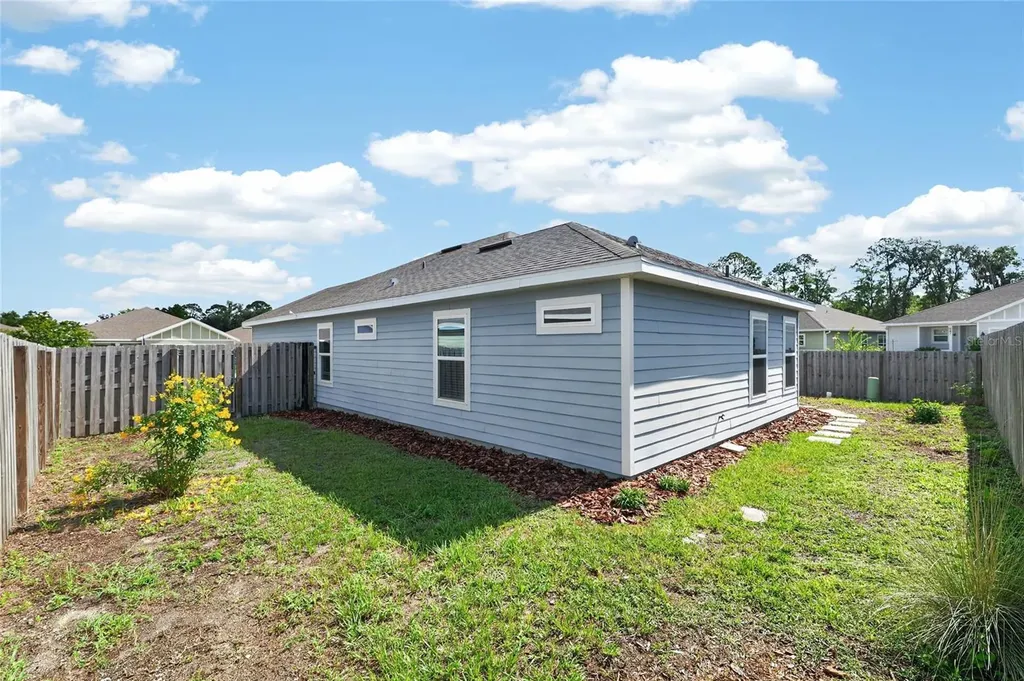 25109 SW 7th Lane Newberry FL 32669