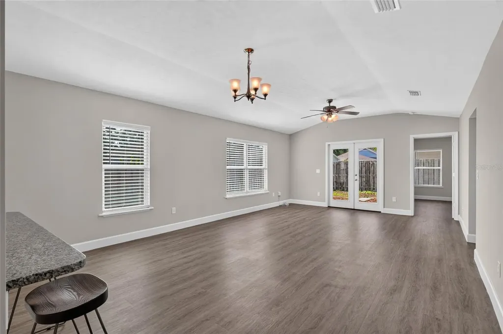 25109 SW 7th Lane Newberry FL 32669
